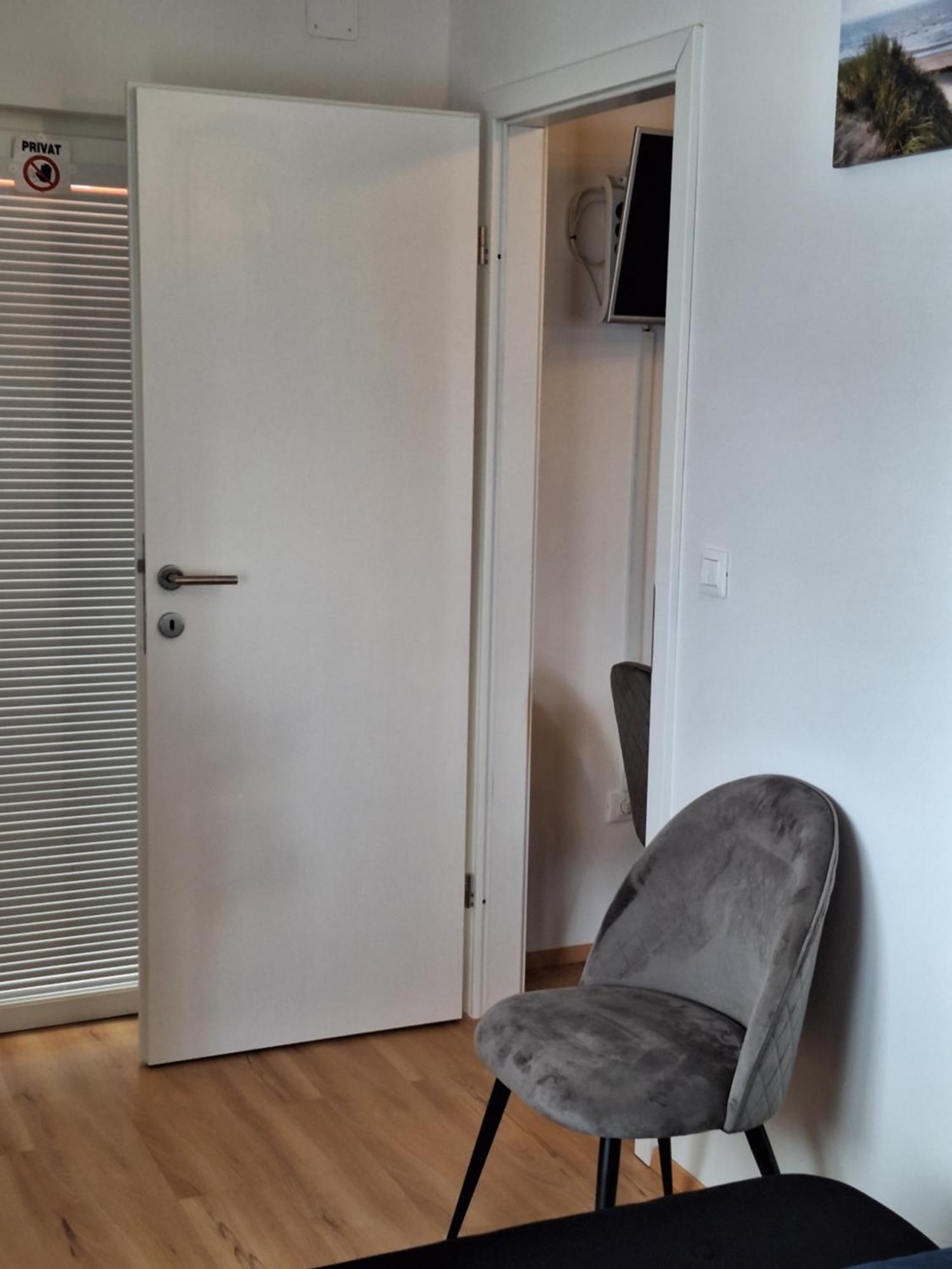 Apartment Dorina Buje Exterior photo
